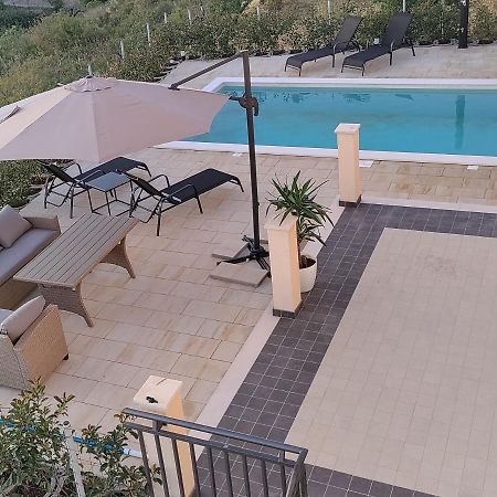 Apartament Magi House with pool Podstrana Zewnętrze zdjęcie