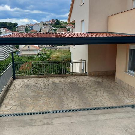 Apartament Magi House with pool Podstrana Zewnętrze zdjęcie