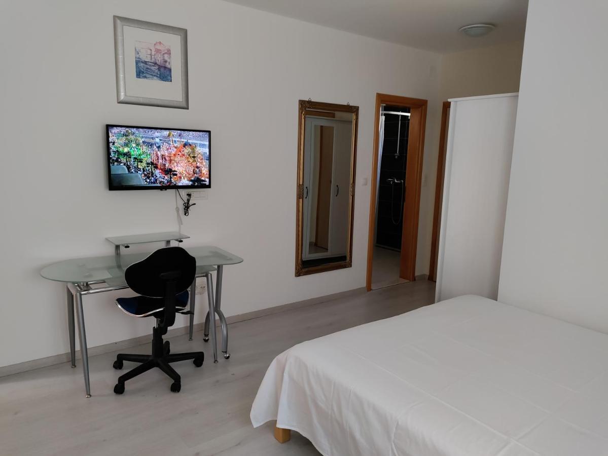 Apartament Magi House with pool Podstrana Zewnętrze zdjęcie